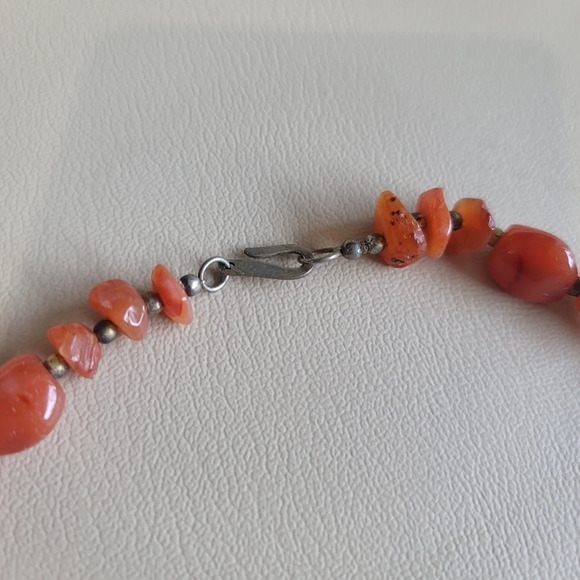 Vintage Women's Gorgeous Orange Stone Gold Layered Bead Necklace 25" - Picture 10 of 10